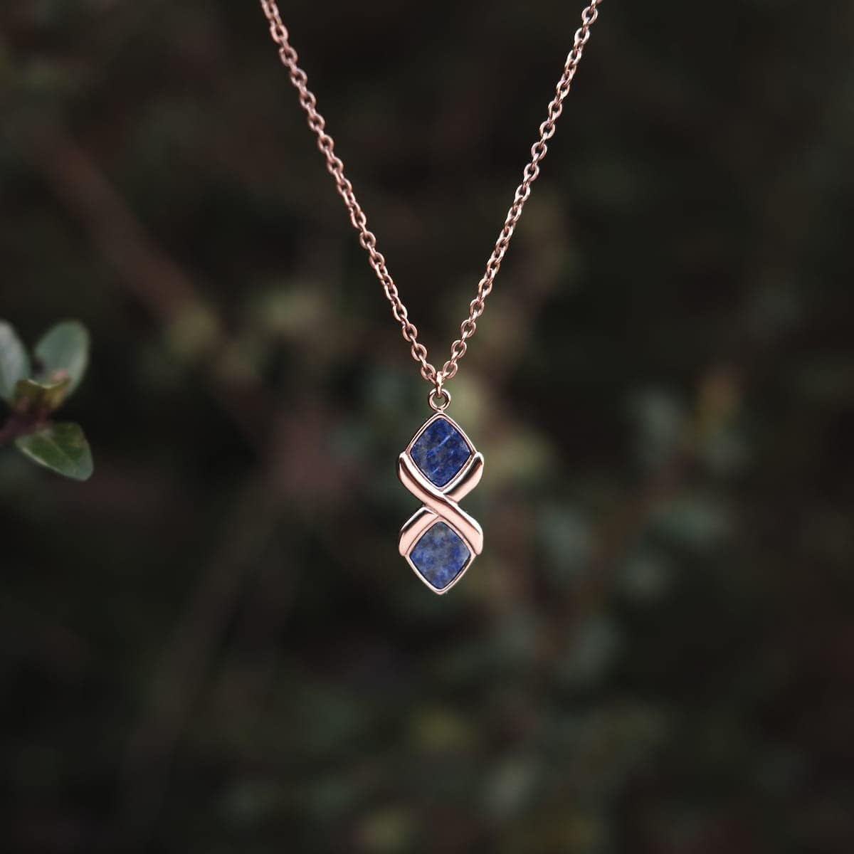 Mosaic Necklace 24K Rose Gold Necklace for Women Real Blue Lapis Lazuli Crystal Necklace Jewellery Dainty Gold Necklace Adjustable Length Pendant Cute Necklaces for Women Choker